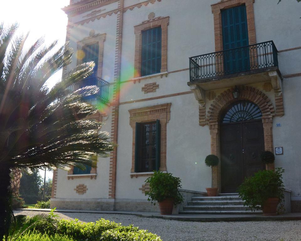 Villa Montanari Rosati Porto San Giorgio Exteriör bild